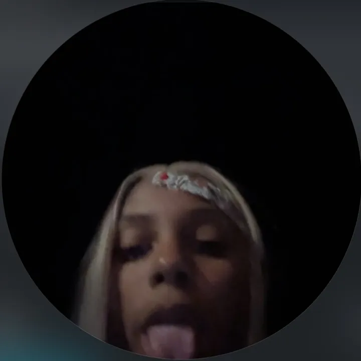 @aaaniyahlee