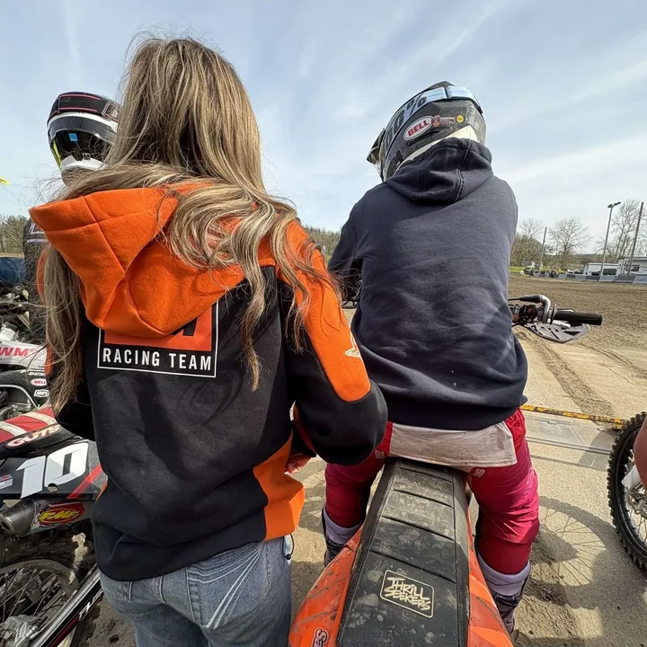 taylon.likes.moto