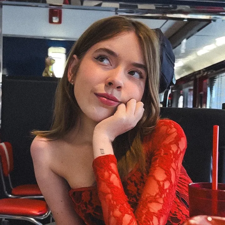noelleghazel