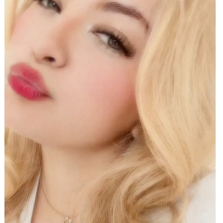@valeria__amor
