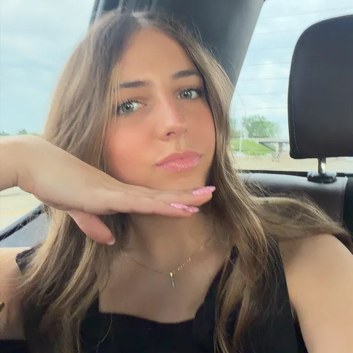 @adysonwright4