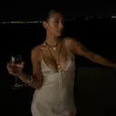 @lolacabeller