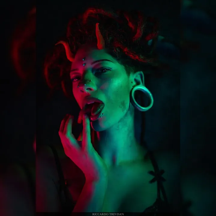 @ary_tex_model
