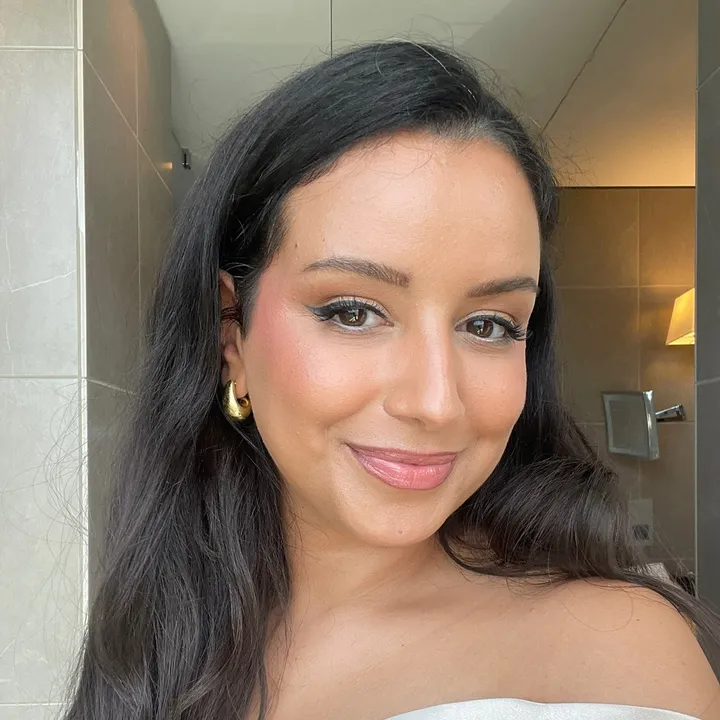 @farahmoum