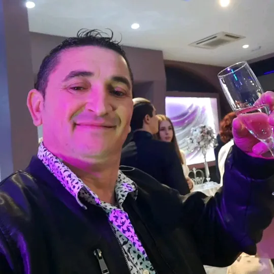 @pizdorcea