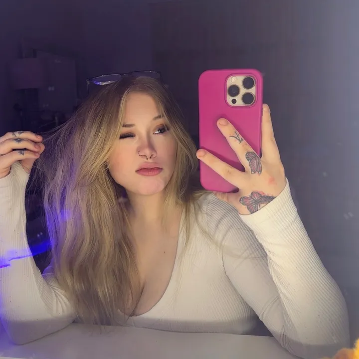 angiefoley2021