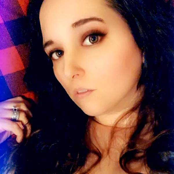 @makeera