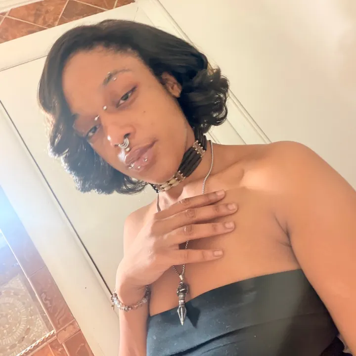 @simplyahyoka