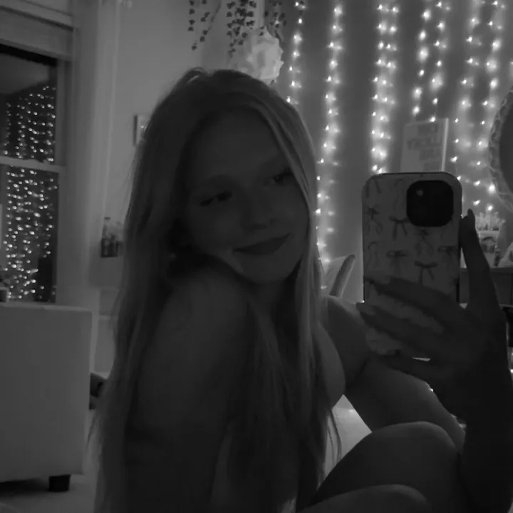 julia_d082