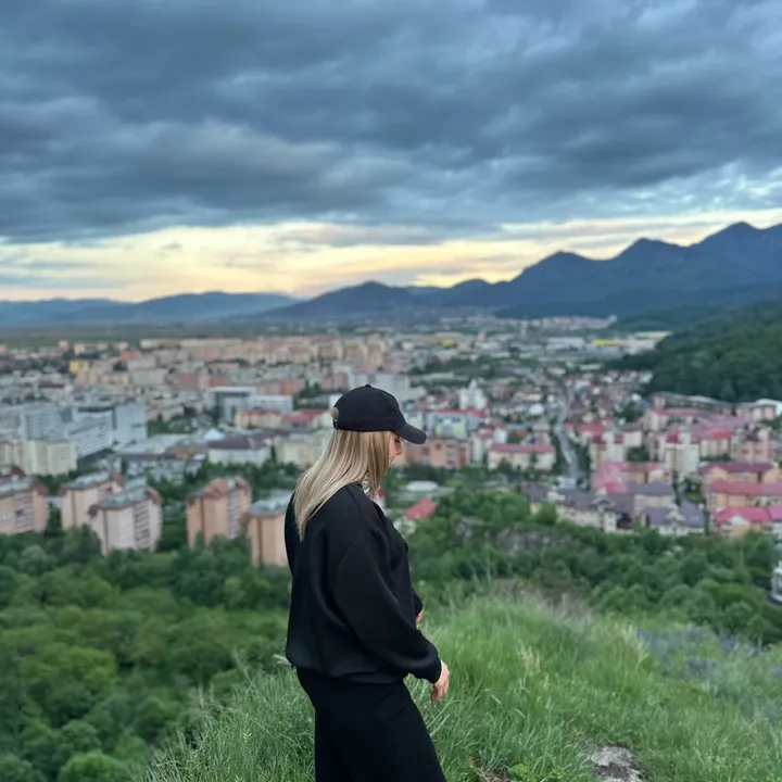 @anastoenescu