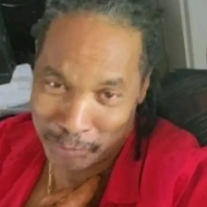 @0donus