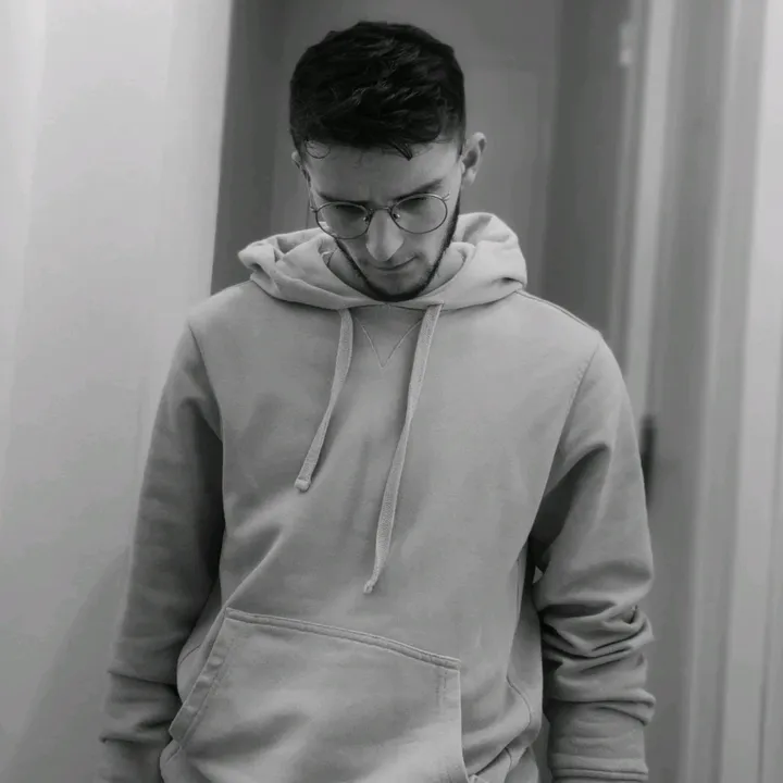 @damienlmnr