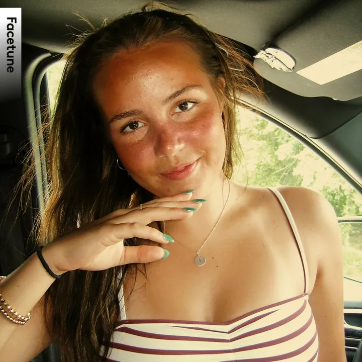 @clairekinion