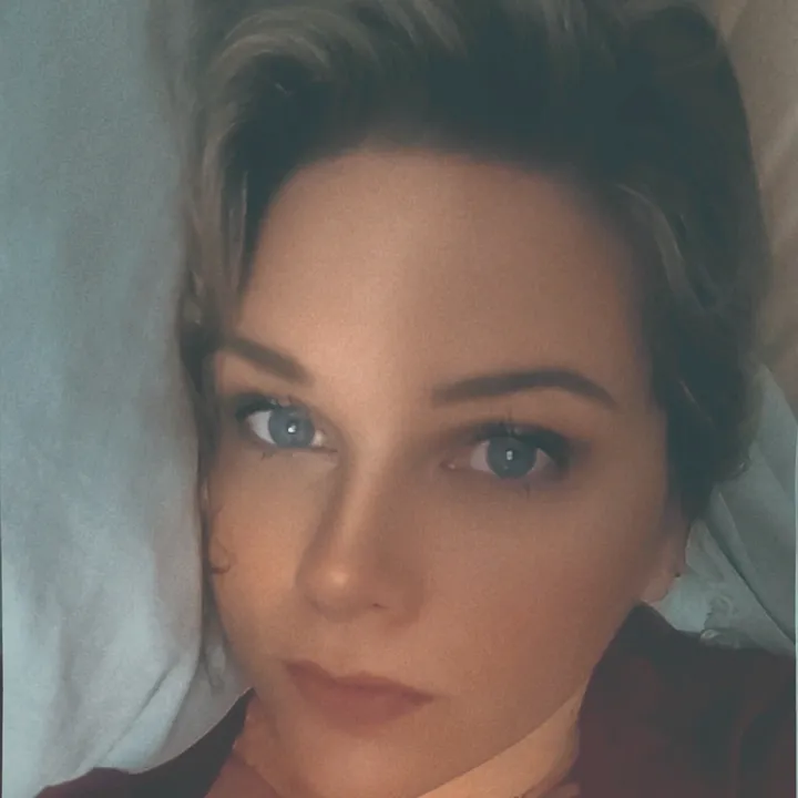 @katwoods94