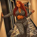 @laylaredcakes