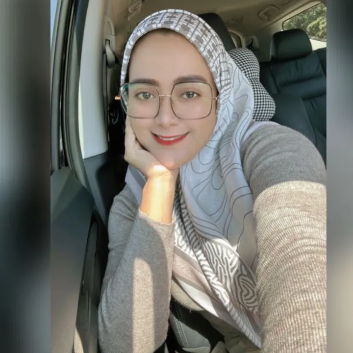 @dheana000