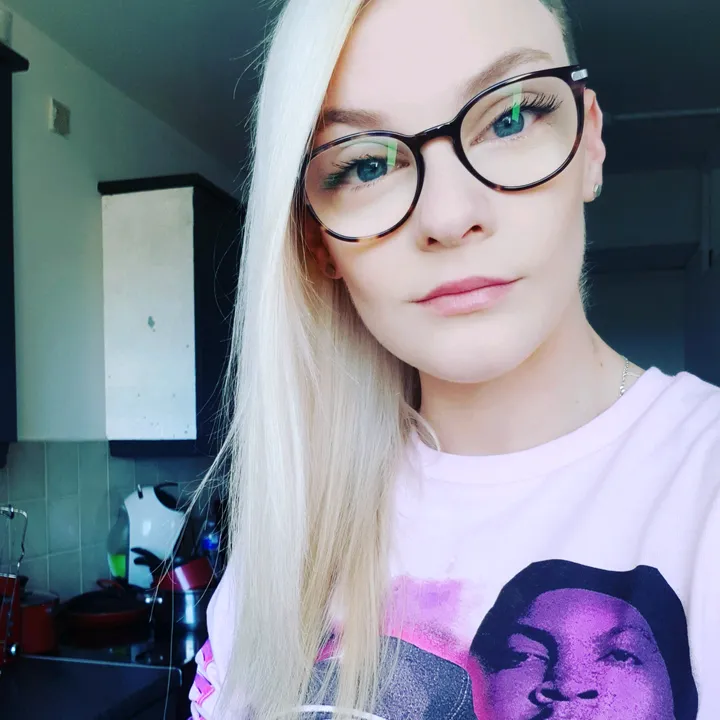 @speckyberesford