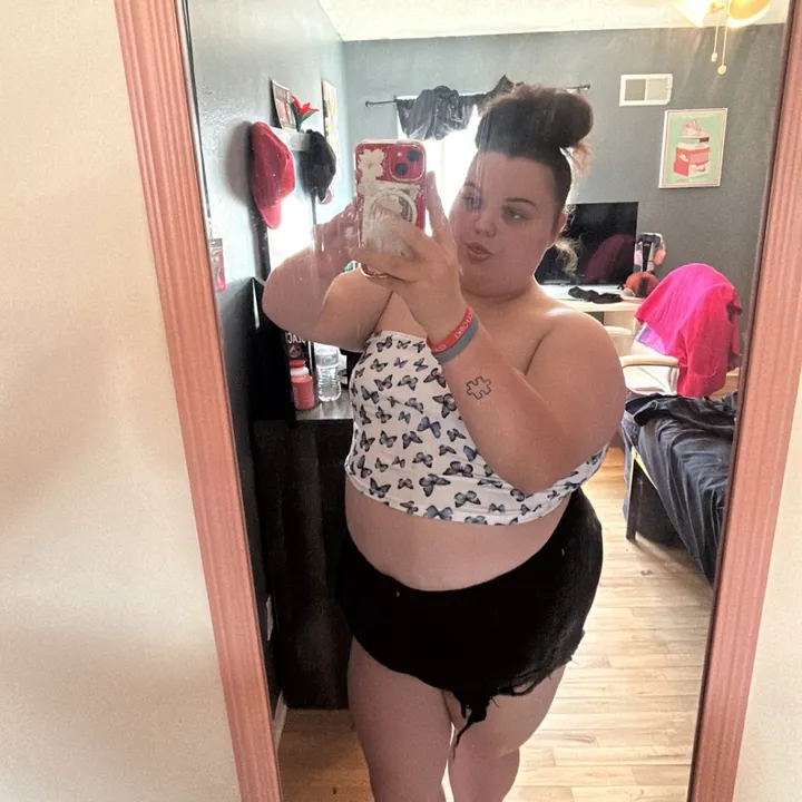 @babygirllmadz