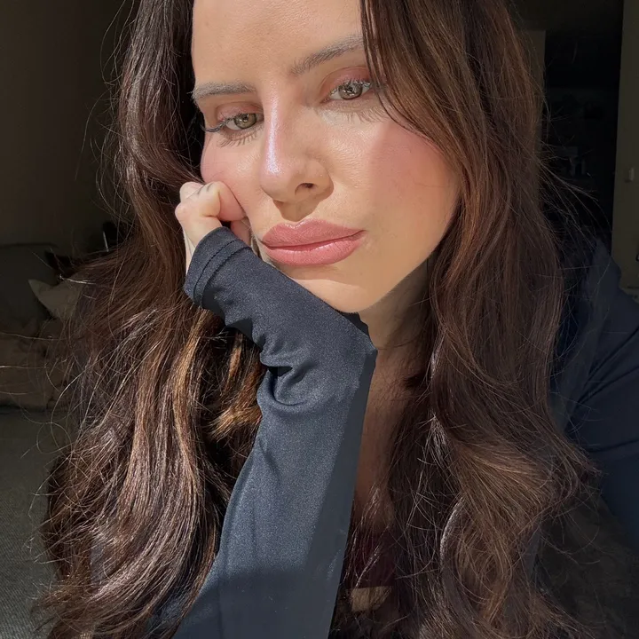 @sahoskova0