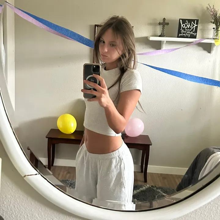 @lizzy.hardy