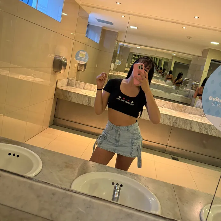 danielaaaa_180