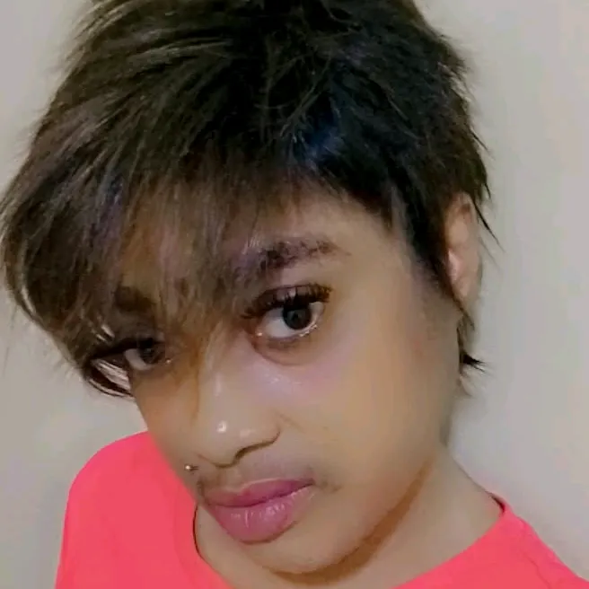 @raissavambili