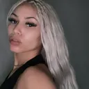 @briweeezy