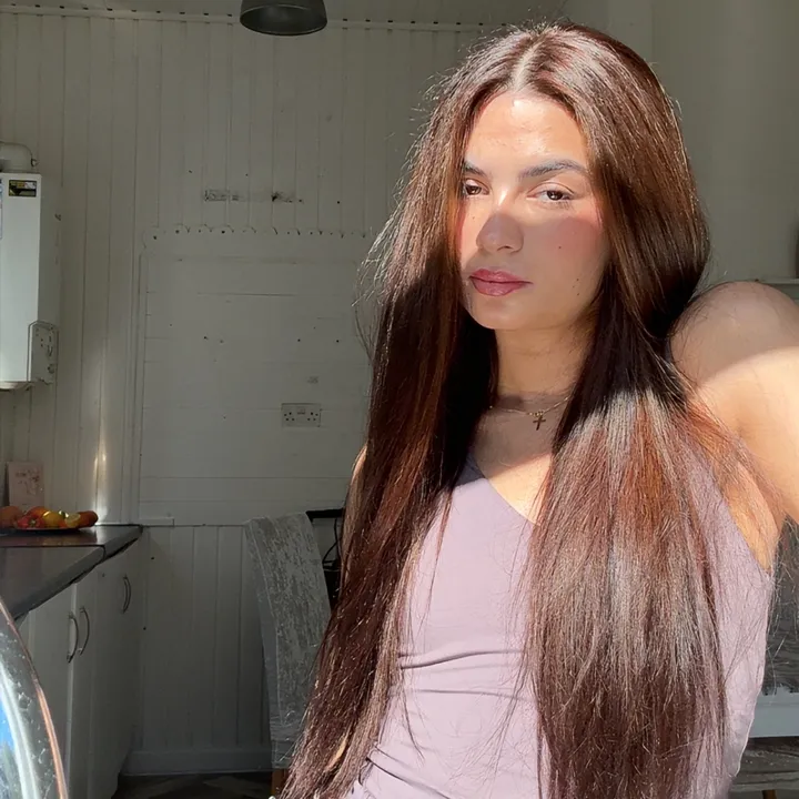 samanta_harakalova