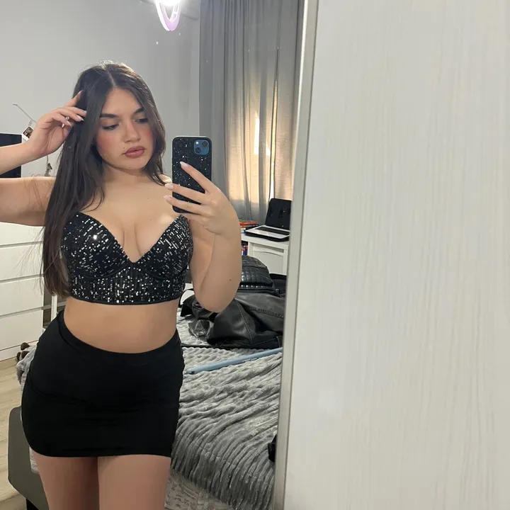 alexandraamza._