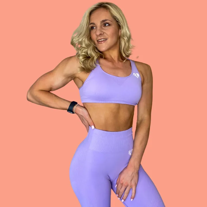 @amelialayng
