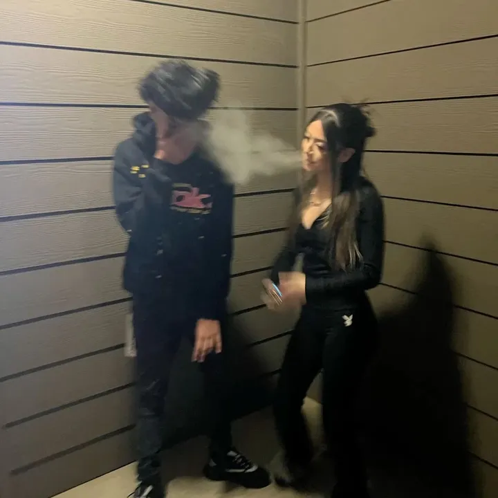 dances..4uuu