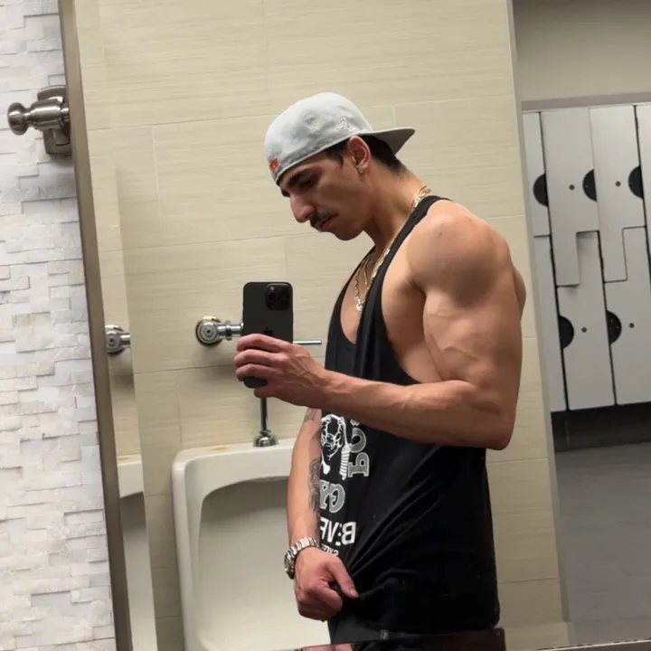 nickybombz