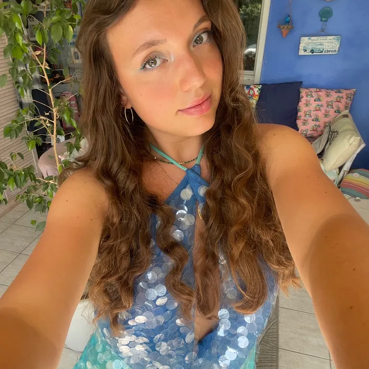 @emmabjn_