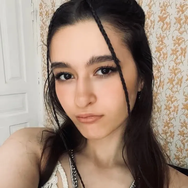 @neginiii0