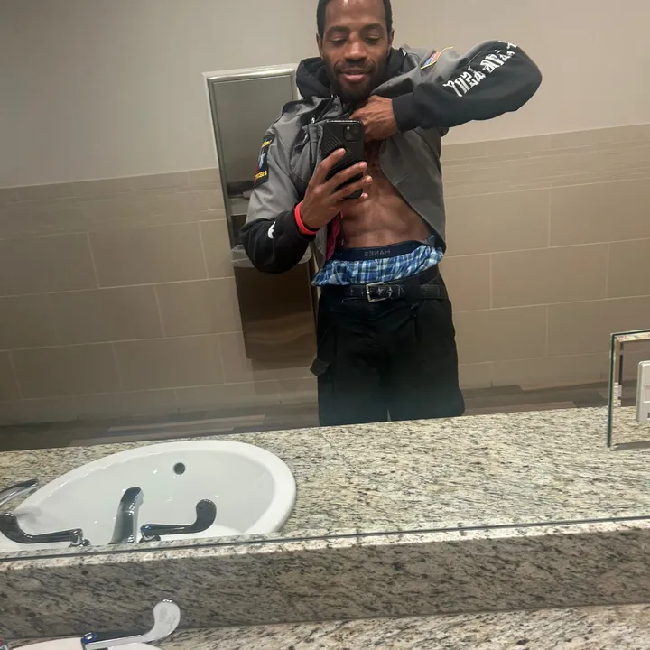 @kingcarlosthebloggerdfw