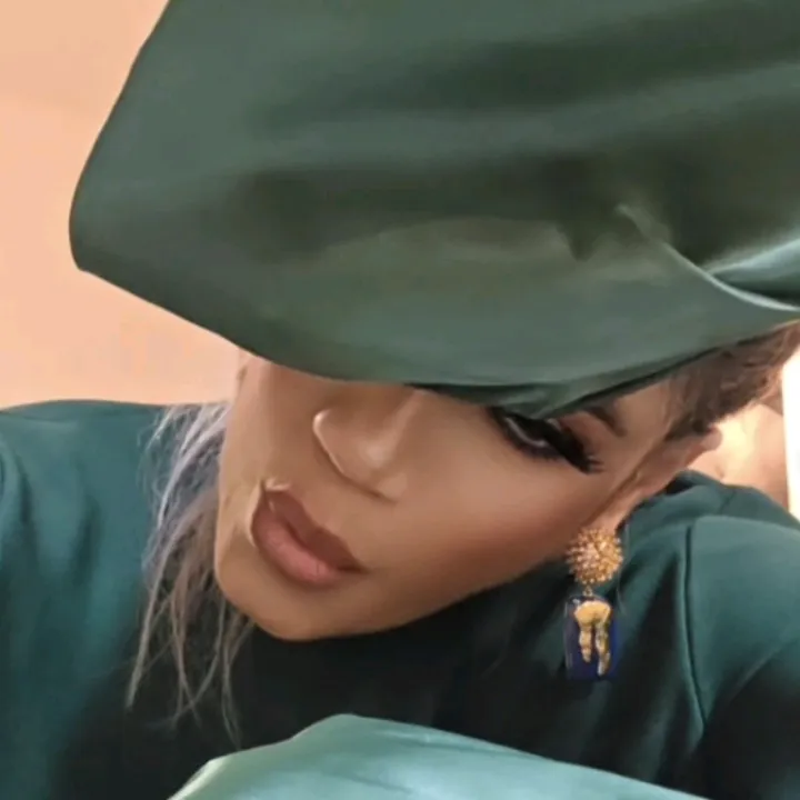 demibutino1