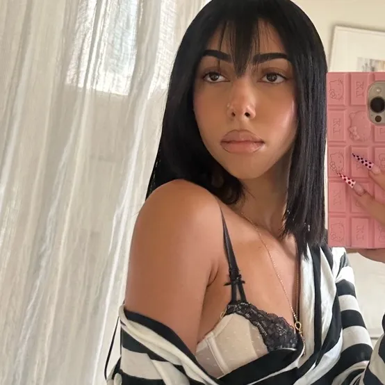 @yyazboo
