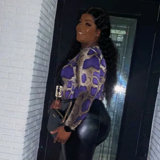 trineshiasmith