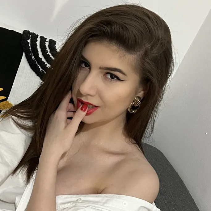@larisahaida