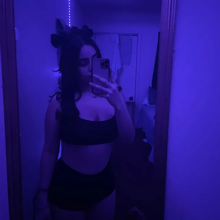 @prettyluhh.jenniii