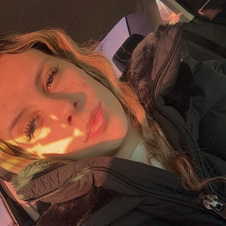savanah_adams