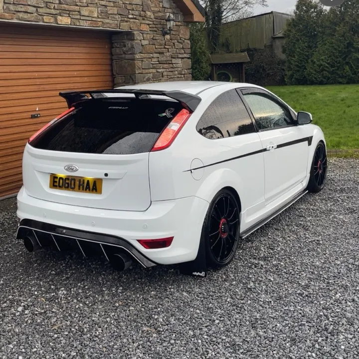 @lucas.mackey.86