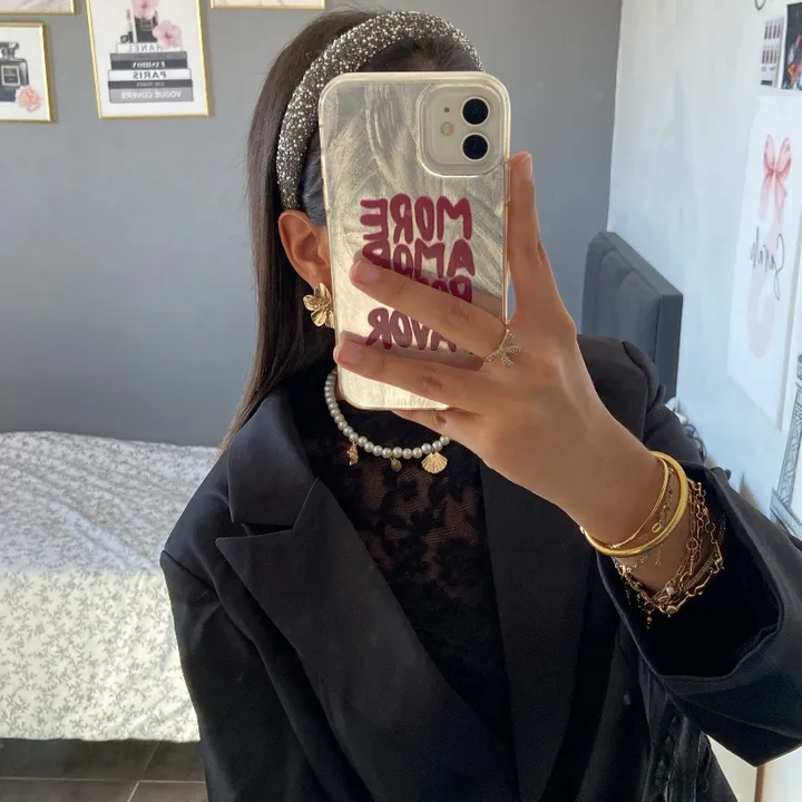 @sarah.azzs