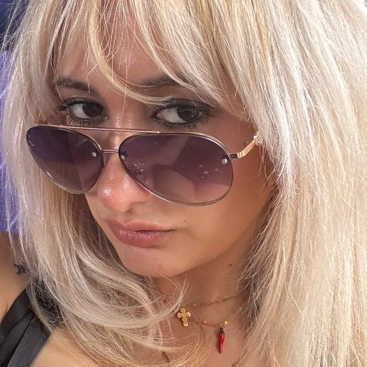 @veehanat