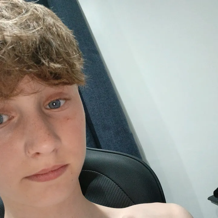 @sr3dan