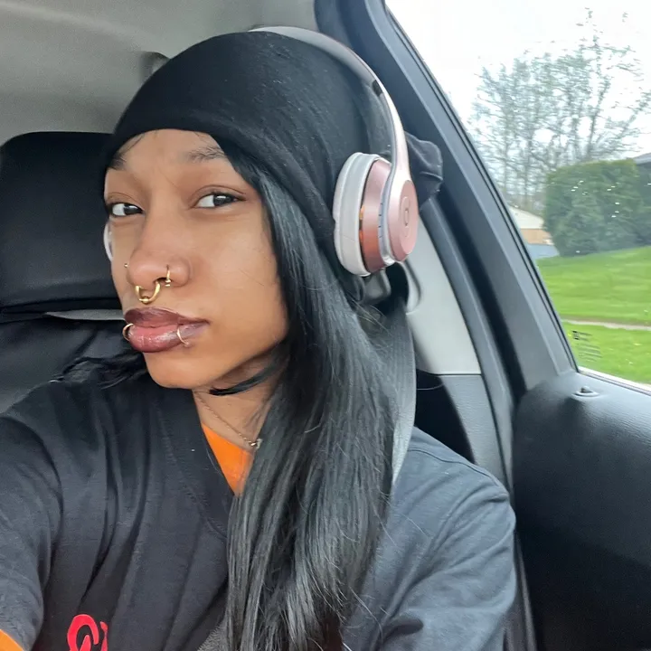 shyra_l0v3