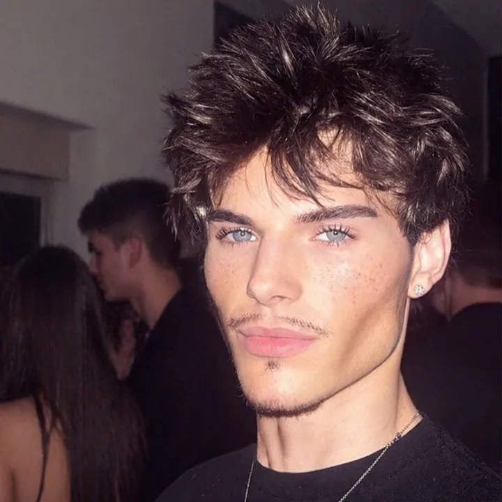 @zcwyr3