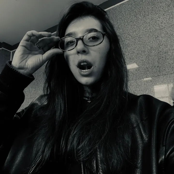 @vittoriaverilee
