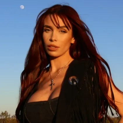 tawniejaclyn