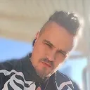 @johnny_nomad